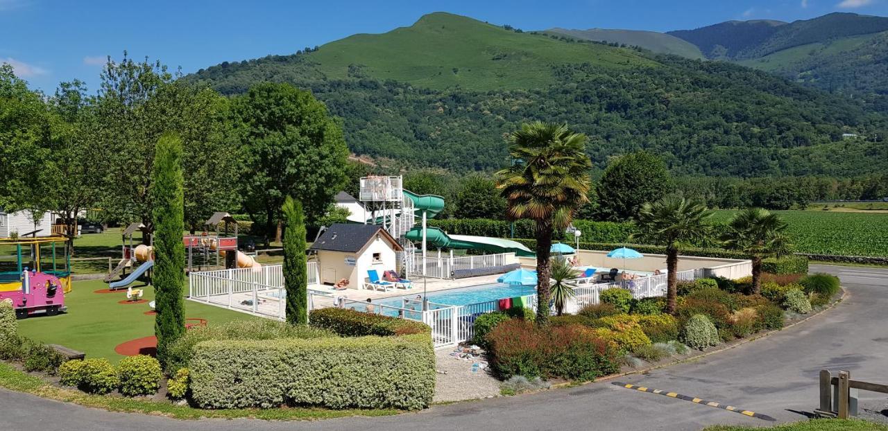 Camping Familial - Parc Aquatique - Grande Aire De Jeux A La Montagne Agos-Vidalos Экстерьер фото